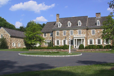 Example of a cottage exterior home design in Philadelphia