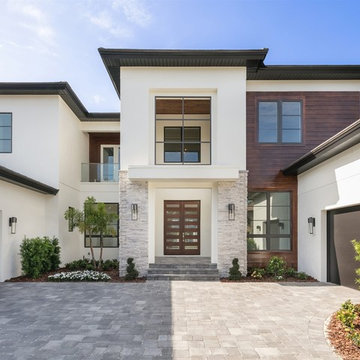 TRANSITIONAL CUSTOM HOME IN WINDERMERE FLORIDA'S KEENES POINTE COMMUNITY