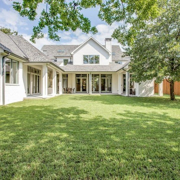 Transitional Style home in Preston Hollow