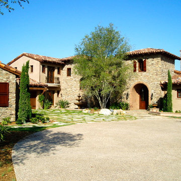 tuscan, stone, flagstone motorcourt