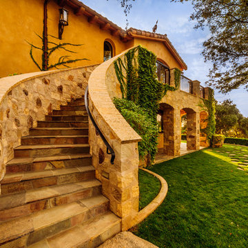 Tuscan Style Horse Farm in Santa Ysabel, CA