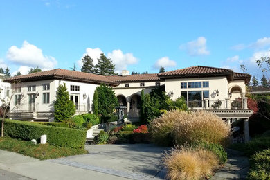 Tuscan exterior home photo in Seattle