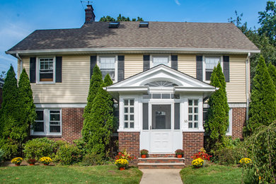 Example of a classic exterior home design in New York