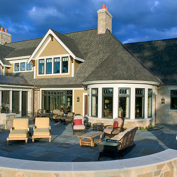 Two Creeks - Expansive Estate