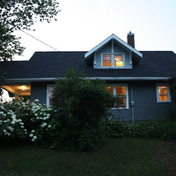 V-Town Bungalow
