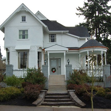 Victorian Home on Mt Tabor