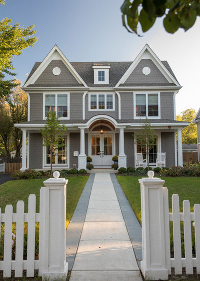 Traditional Exterior by Homes by Pinnacle, Inc.