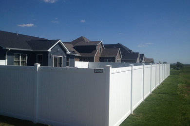 Vinyl Fence Products from Bufftech - CertainTeed