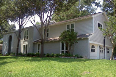 ヒューストンにあるおしゃれな家の外観の写真