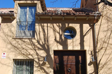 Transitional exterior home photo in Madrid