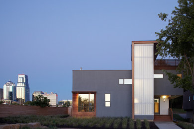 Photo of a modern house exterior in Kansas City.