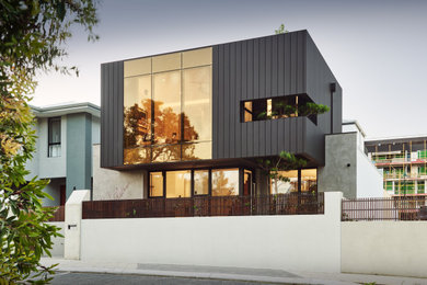 Photo of a contemporary house exterior in Perth.