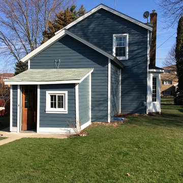 West Chicago, IL Farmhouse Exterior Siding Remodel HardieBoard