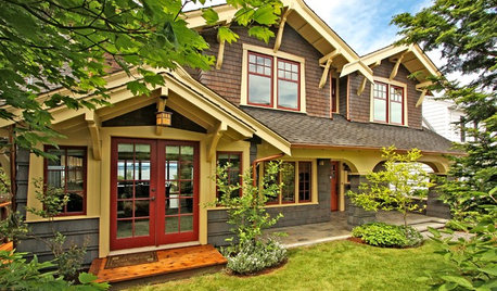 Houzz Tour: Major Changes Open Up a Seattle Waterfront Home