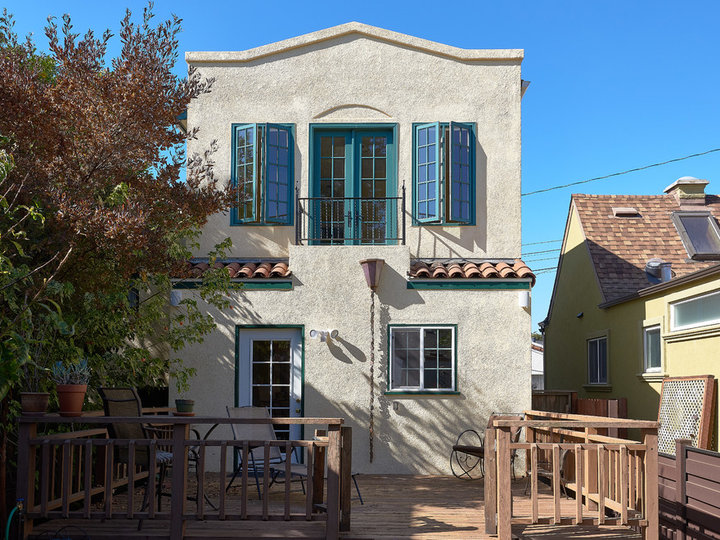 Roofing - Transitional Exterior