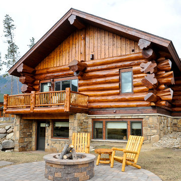 Western Red Cedar Ranch Style Log Home