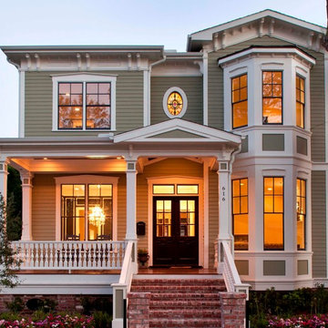 01 - Italianate Front Exterior