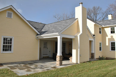 Traditional exterior home idea in Cincinnati