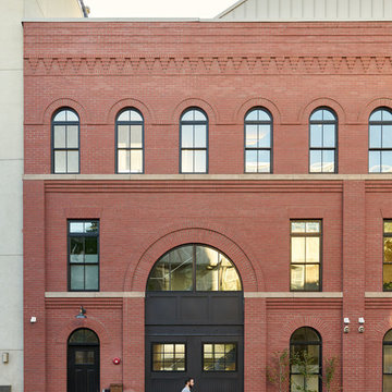 Williamsburg Carriage House
