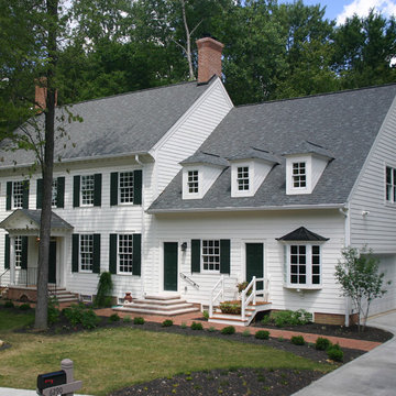 Williamsburg Colonial: Exterior