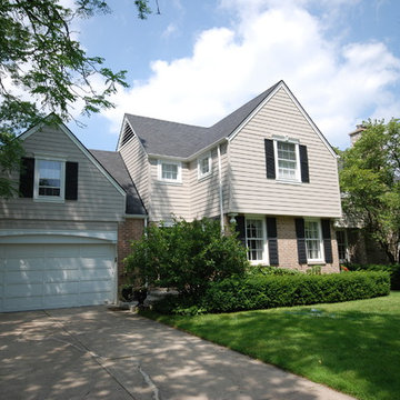 Wilmette, IL Colonial Home in Custom Color Hardie Siding