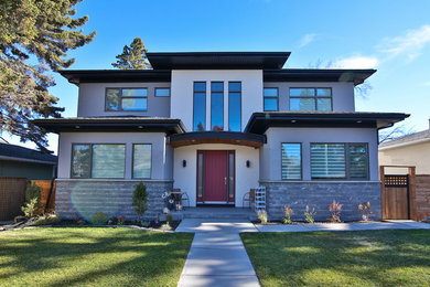 Transitional exterior home photo