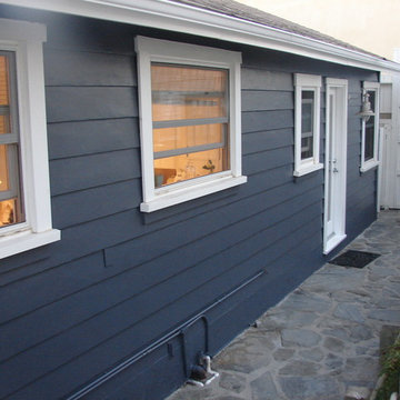 Wood siding exterior paint