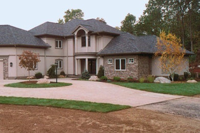 Wooded Knoll Exterior.jpg