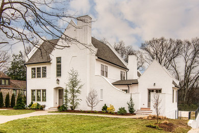 Design ideas for a classic house exterior in Nashville.
