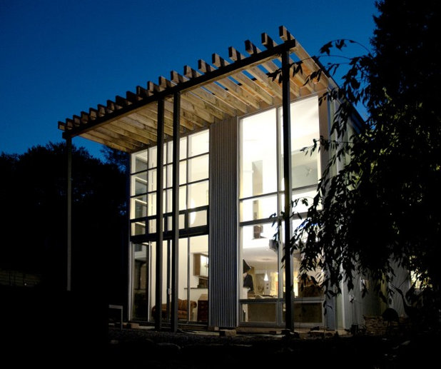 Modern Exterior by Wiebenson & Dorman Architects PC