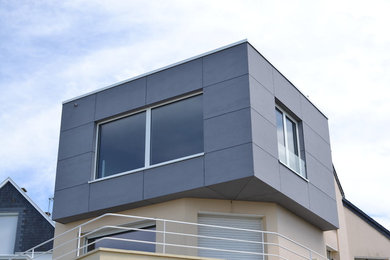 This is an example of a modern house exterior in Le Havre.