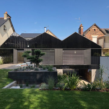 EXTENSION G