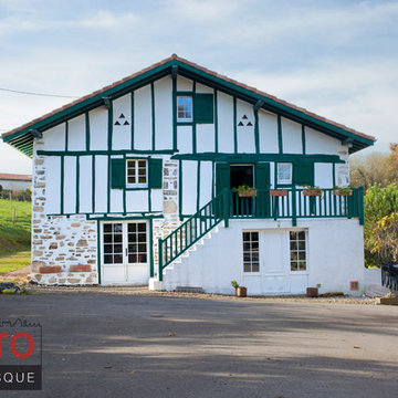 Ferme Basque interieur / exterieur