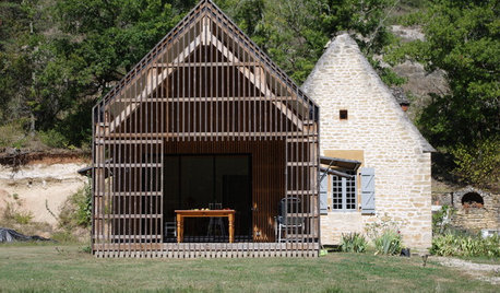 Architecture : Extension contemporaine et maison périgourdine