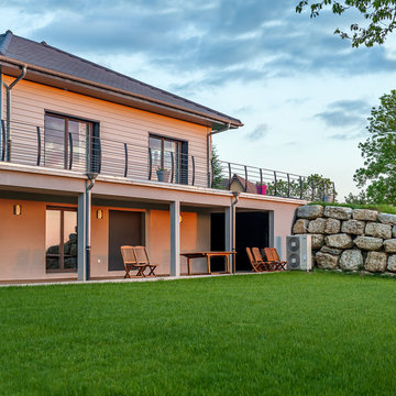 Maison de compagne moderne