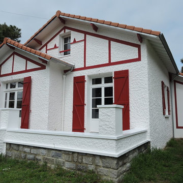 Rénovation, extension et aménagement de combles d'une villa basque