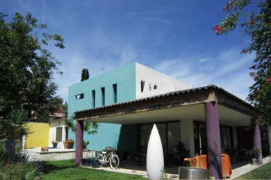 Immagine della facciata di una casa eclettica