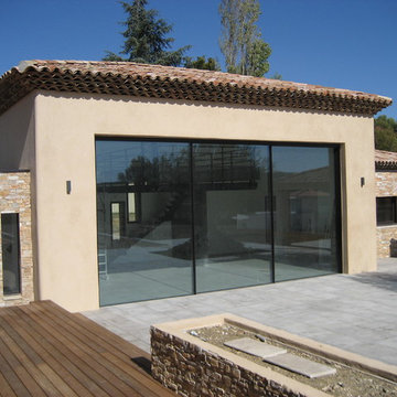 VILLA P