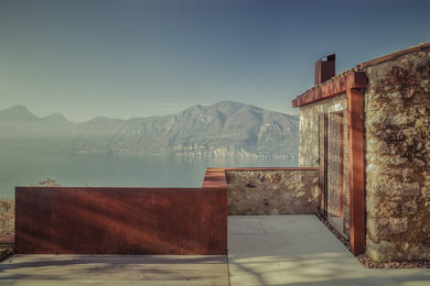 Réalisation d'une façade de maison nordique.