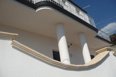 Esempio della facciata di una casa classica