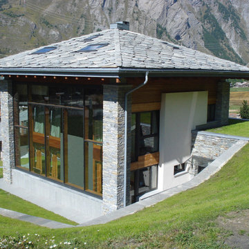 Villa con serra solare e b&b ipogeo