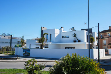Exemple d'une façade de maison méditerranéenne.