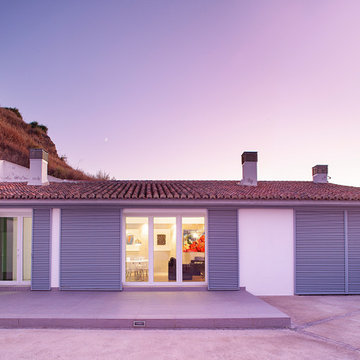 "LA TIERRA ME ABRAZA", reforma y ampliación de VIVIENDA CUEVA