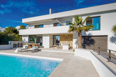 Inspiration for a modern house exterior in Palma de Mallorca.