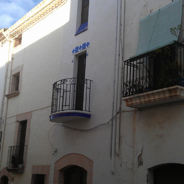 Rehabilitación fachada en el caso antiguo de Altafulla, Tarragona