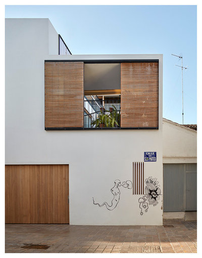 Moderno Fachada by Condimet System