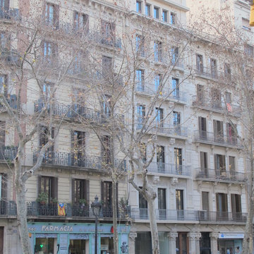 Rehabilitación y ampliación edificio de viviendas en la Gran Via de Barcelona