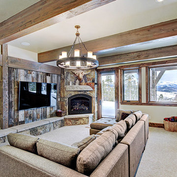 998 Discovery Hill Drive - Family Room