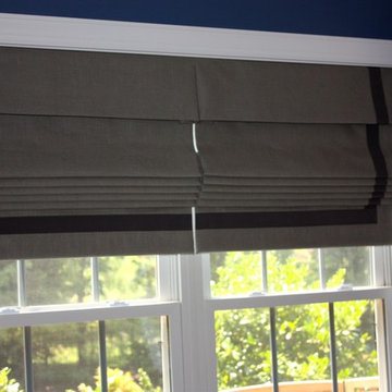 Banded Reverse Mount Roman Shade