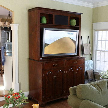 Built-in media cabinet